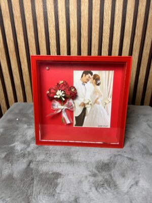 Personalized Red Square Photo Frame with Flower - Modakseja