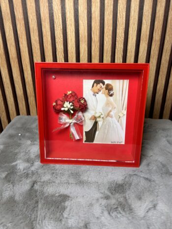 Personalized Red Square Photo Frame with Flower - Modakseja